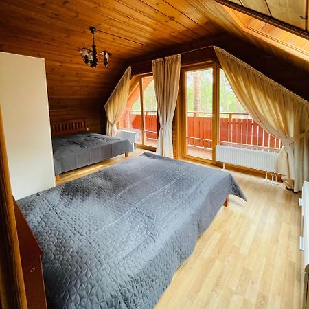 Apartmán Salkoni Pape Exteriér fotografie